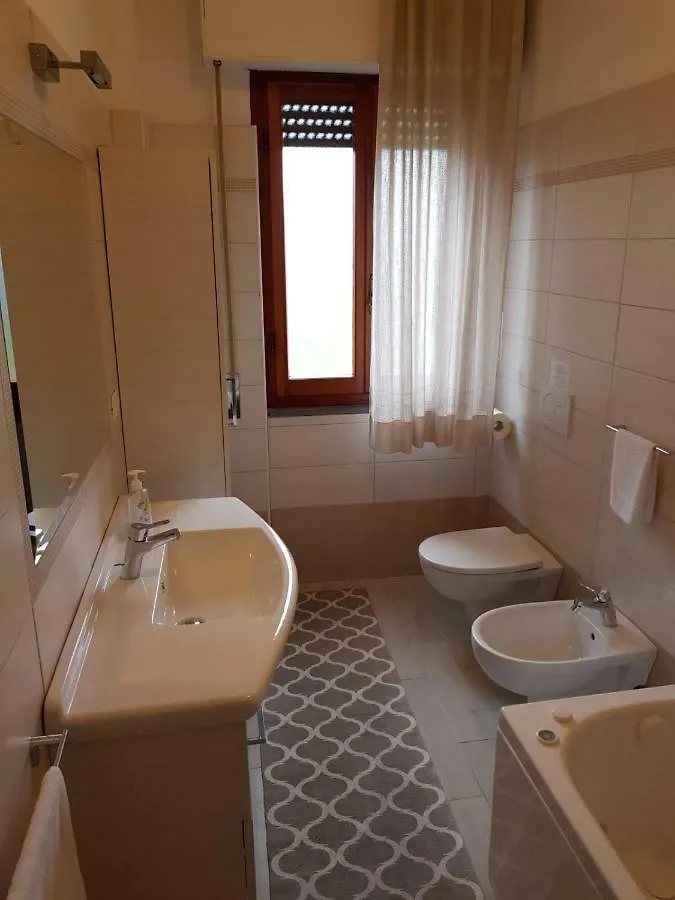 Villa Lorenzo Primo Piano Camaiore Holiday home
